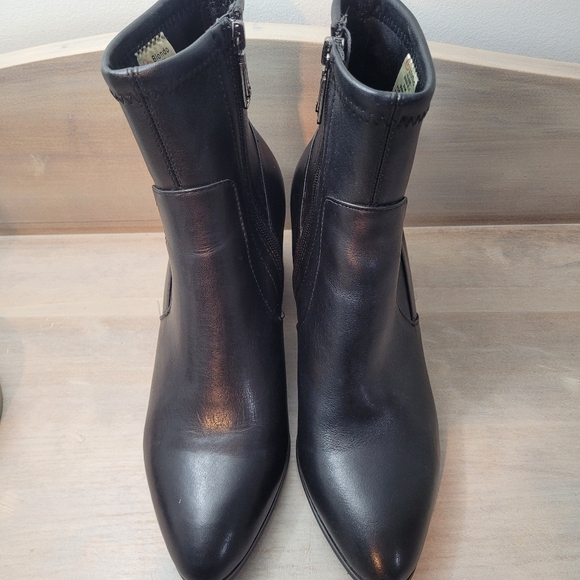 Blondo Women's Floris Waterproof Black Genuine Leather Ankle Boot Size 8.5M - Picture 4 of 13